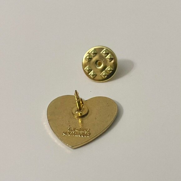 Vtg Tri Mar Dartmouth Pin Heart Shape PInback - Picture 7 of 9